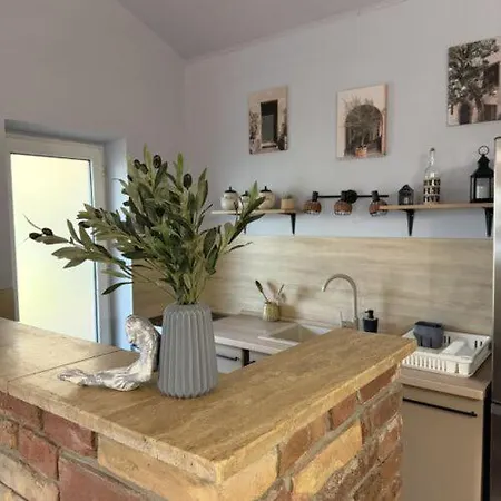 Charlie Porta Apartment *