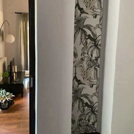 Charlie Porta Apartment *